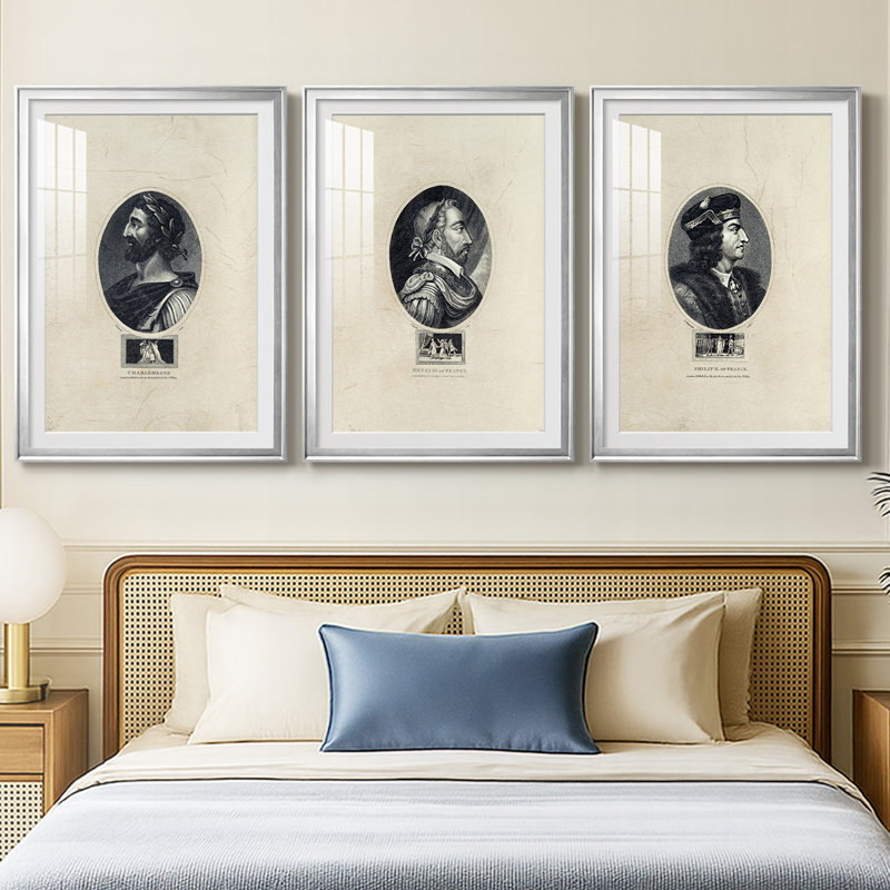 Royal Portraits I - Impression personnalisée de qualité supérieure avec passe-partout - 3 pièces, H 27 po x l 39 po