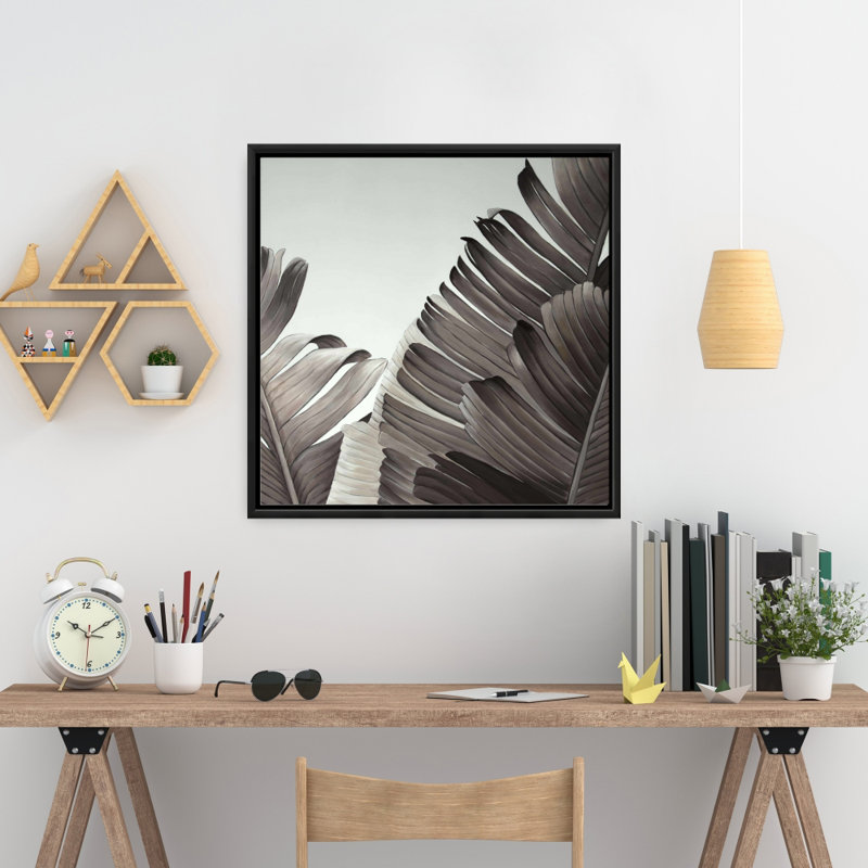 " Grayscale Tropical Leaves "