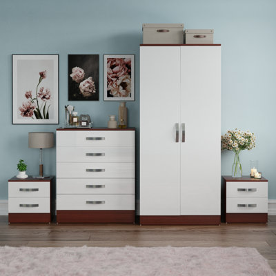 Arkadij Piece Bedroom Set