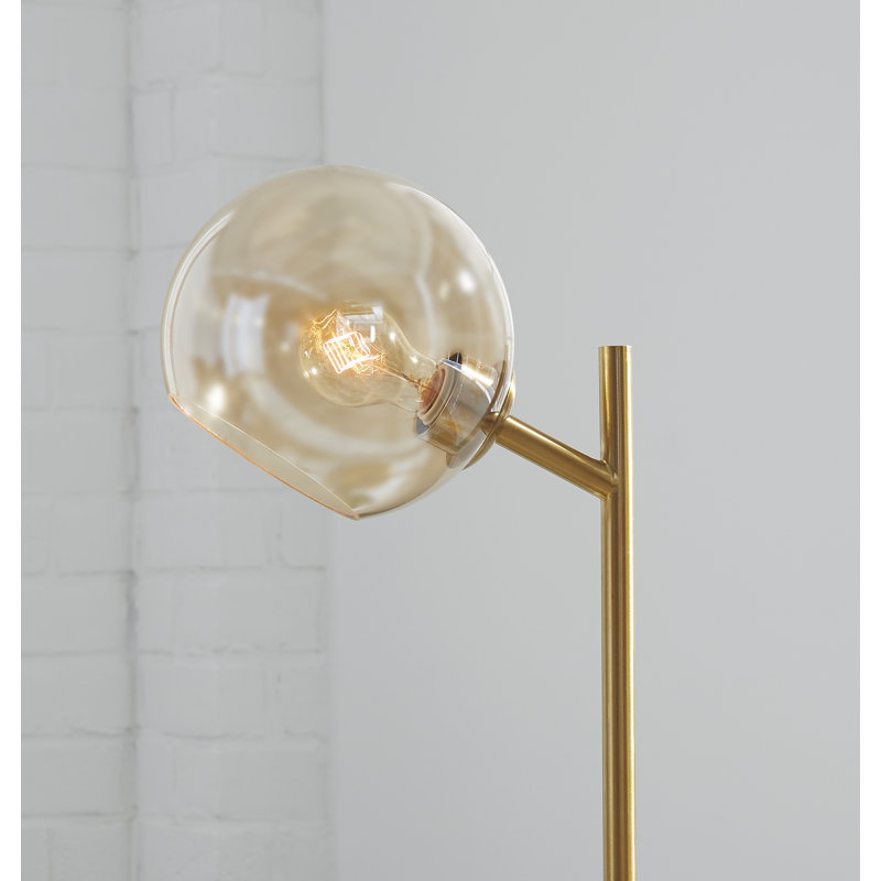 Trevis Metal USB Table Lamp