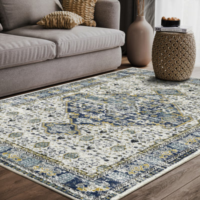 Gardette Oriental Indoor Rug