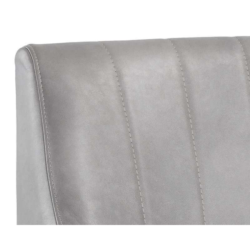 Fauteuil club en similicuir, Similicuir gris