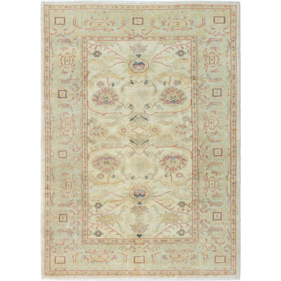 Tapis unique en laine noué à la main style Oushak des années 2010 de 6 pi 5 po x 8 pi 7 po crème Ibraheem