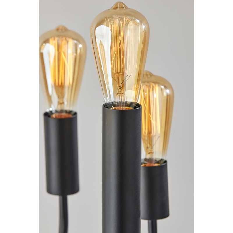 Metal Tripod Lamp