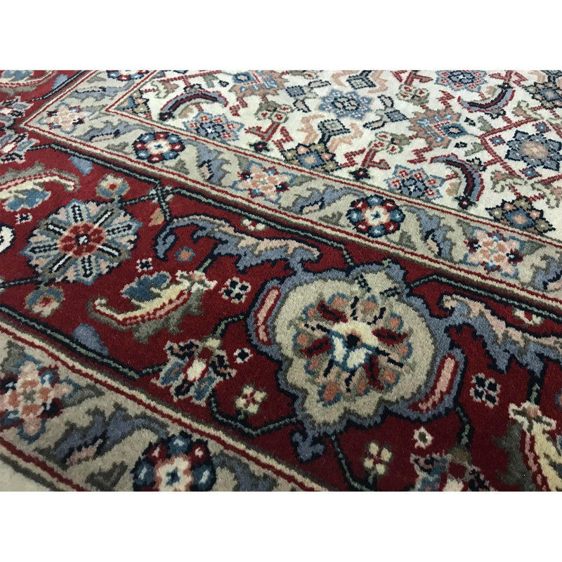 Jaipur Wool Oriental Area Rug in Ivory