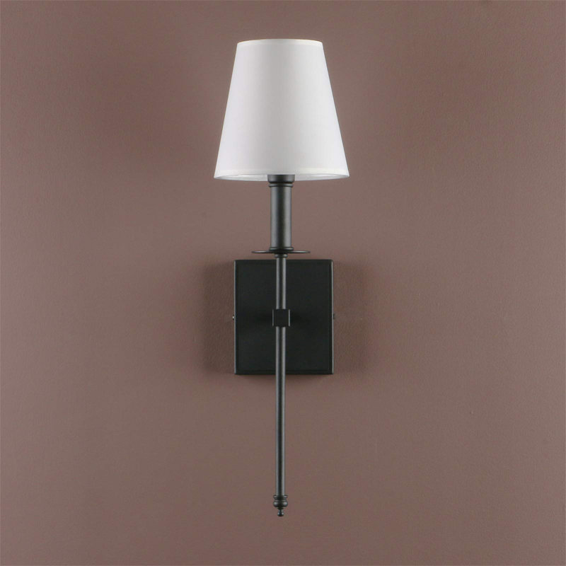 Wallchiere, Black