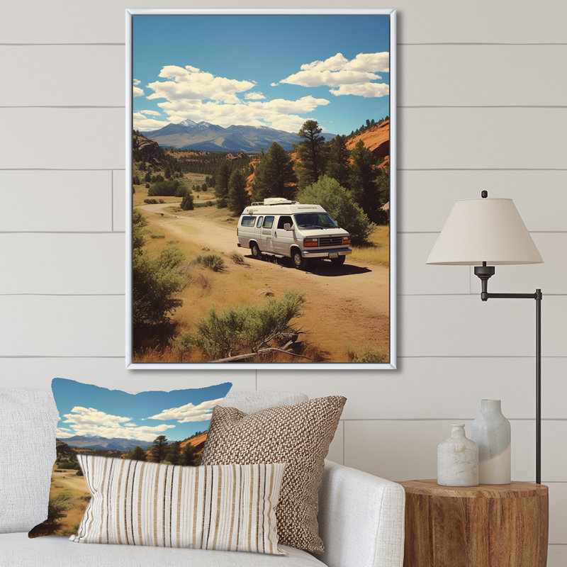 Explorers Haven Camping Travel Adventure II - Art mural de voyage en camping, Cadre flottant blanc, 32" H x 24" W