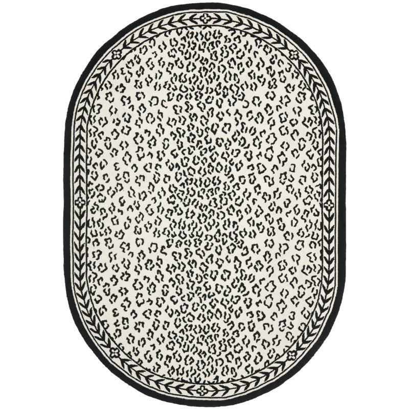 Chelsea Hand Hooked Wool Animal Print Rug, Oval 4'6" x 6'6"