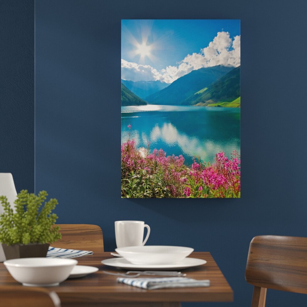 Leinwandbild Blumenwiese am Bergsee, Fotodruck