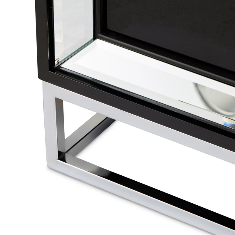 Carmela 86.75'' W Sideboard, Black/Silver