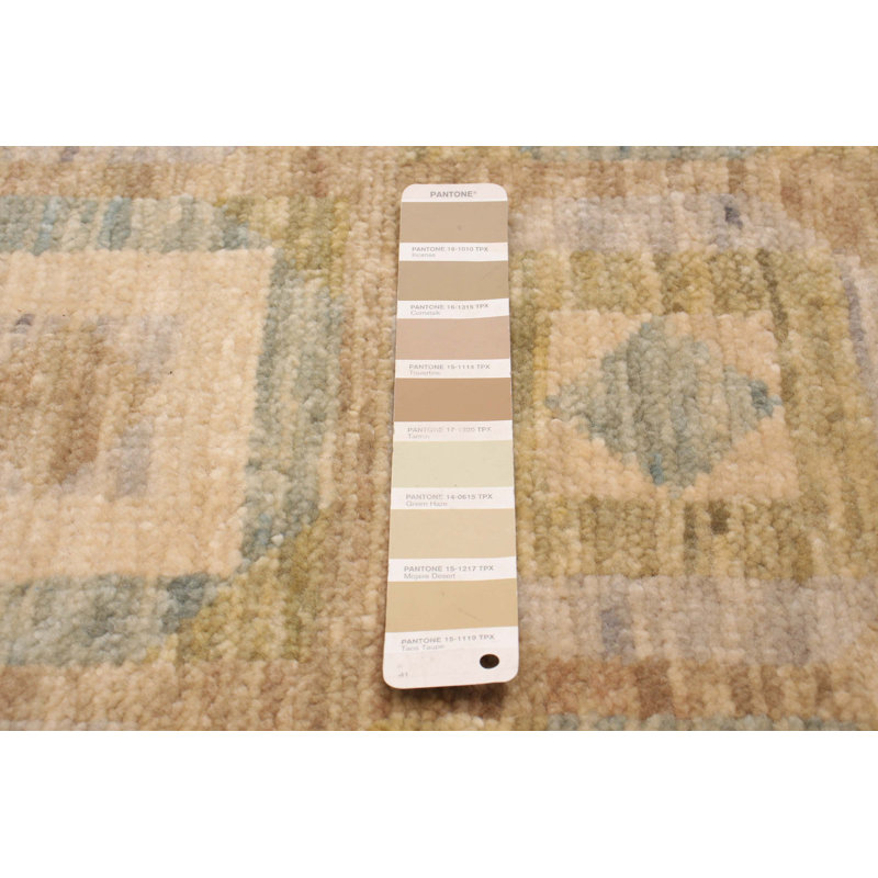 Tapis unique brun clair 8 pi 2 po x 10 pi Beaslie