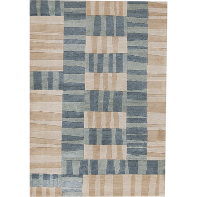 Hand-Knotted High-Quality Beige Area Rug