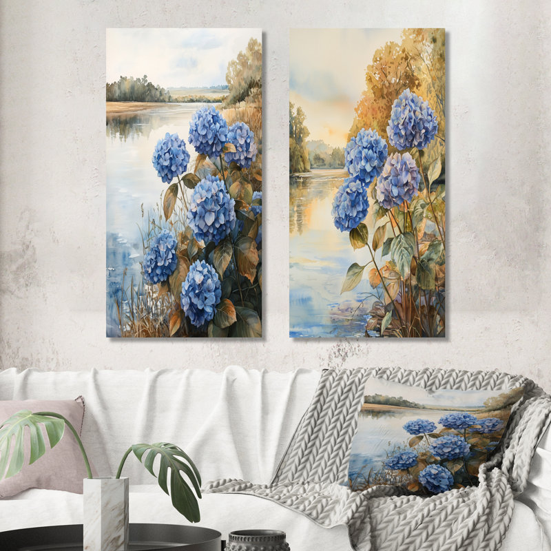 Hydrangeas par The Riverbank I - Collection de 2 panneaux de toiles florales, Toile tendue, H 32 po x l 33 po