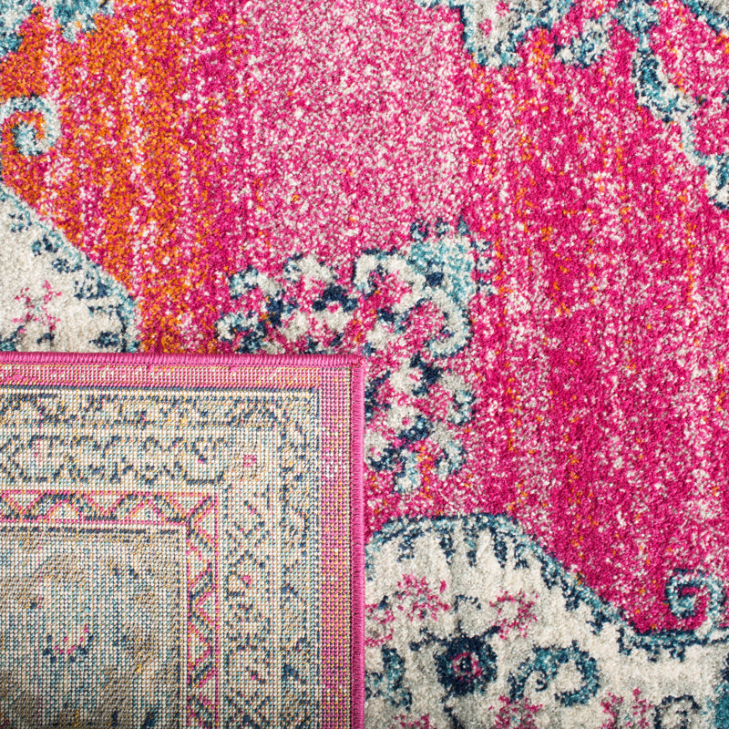 Tapis oriental performance Gourdine, Carré 6 pi 7 po