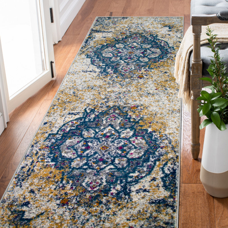 Tapis oriental ivoire / bleu marine Jaimi, Tapis de couloir 2 pi 2 po x 10 pi
