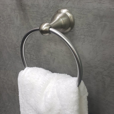 Mekhi Towel Ring
