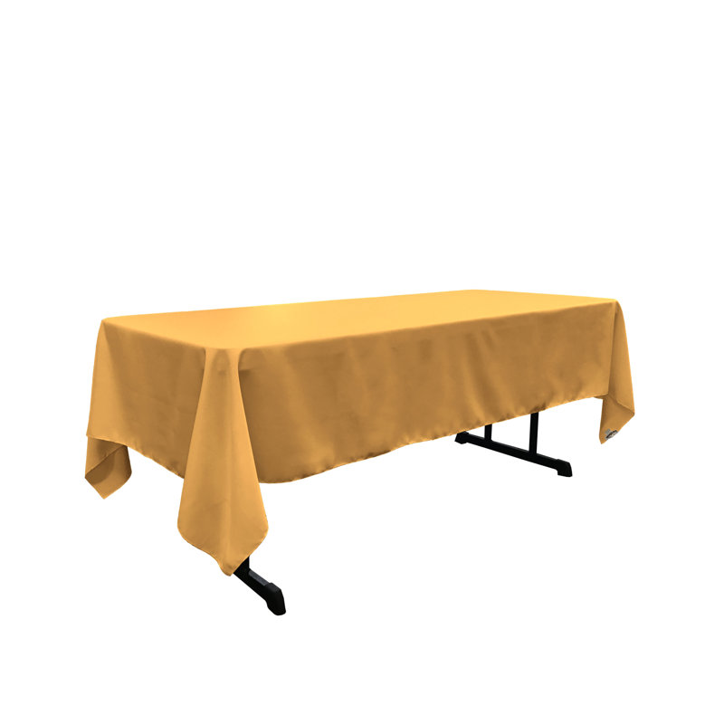 Nappe rectangulaire en polyester résistante aux taches Fisher, Doré, 102 po x 60 po