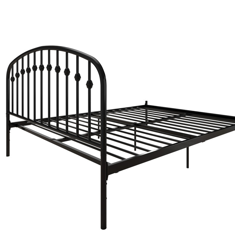 Laurel Foundry Modern Farmhouse Marianna Metal Platform Bed & Reviews 