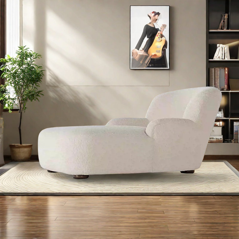 Simple and comfortable solid wooden chair