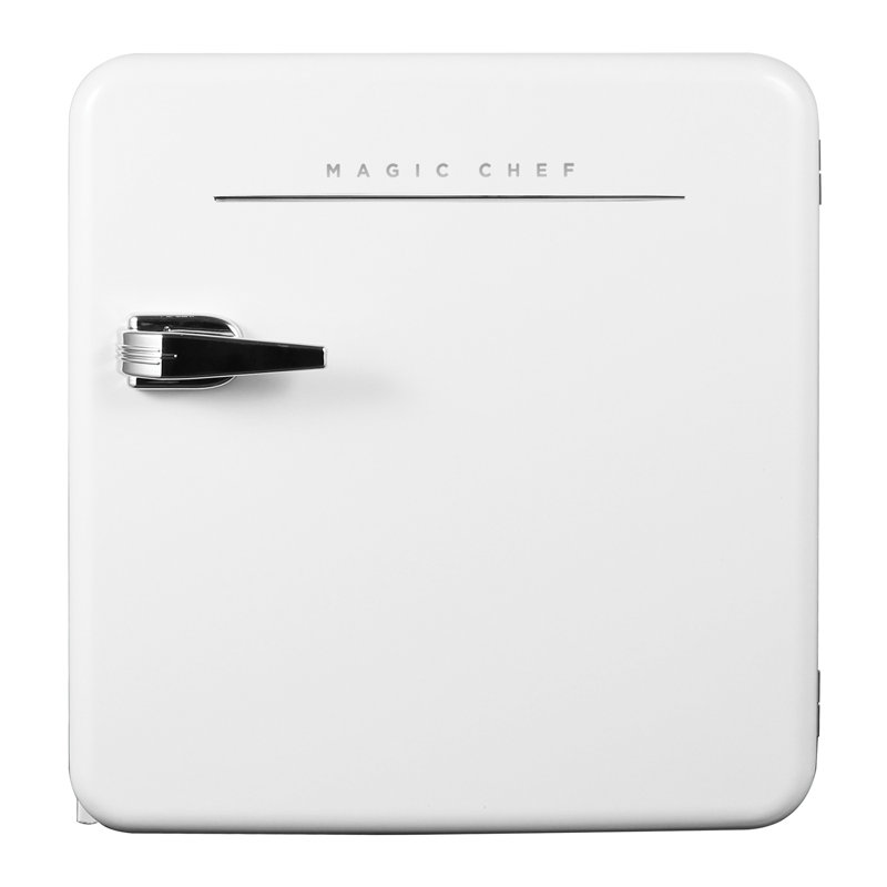 Mini réfrigérateur 1,6 pi³ de style rétro Magic Chef avec lumière DEL intérieure, Blanc