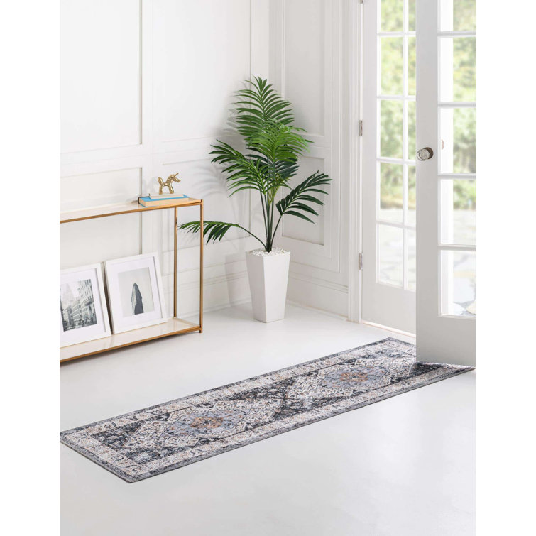 Oluremi Oriental Indoor Rug