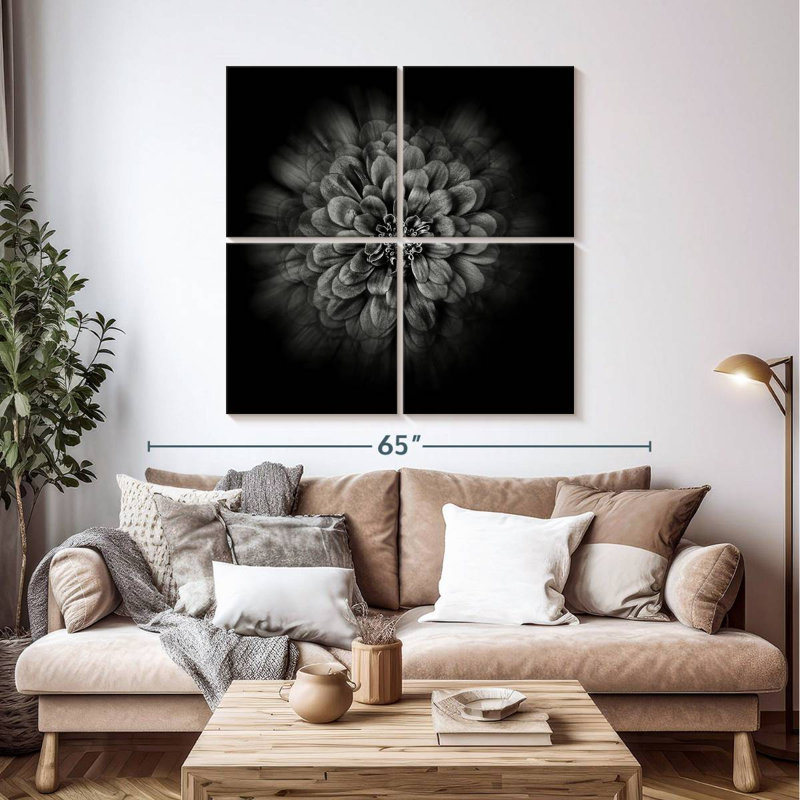 Fleurs Harnek Backyard en noir et blanc IV