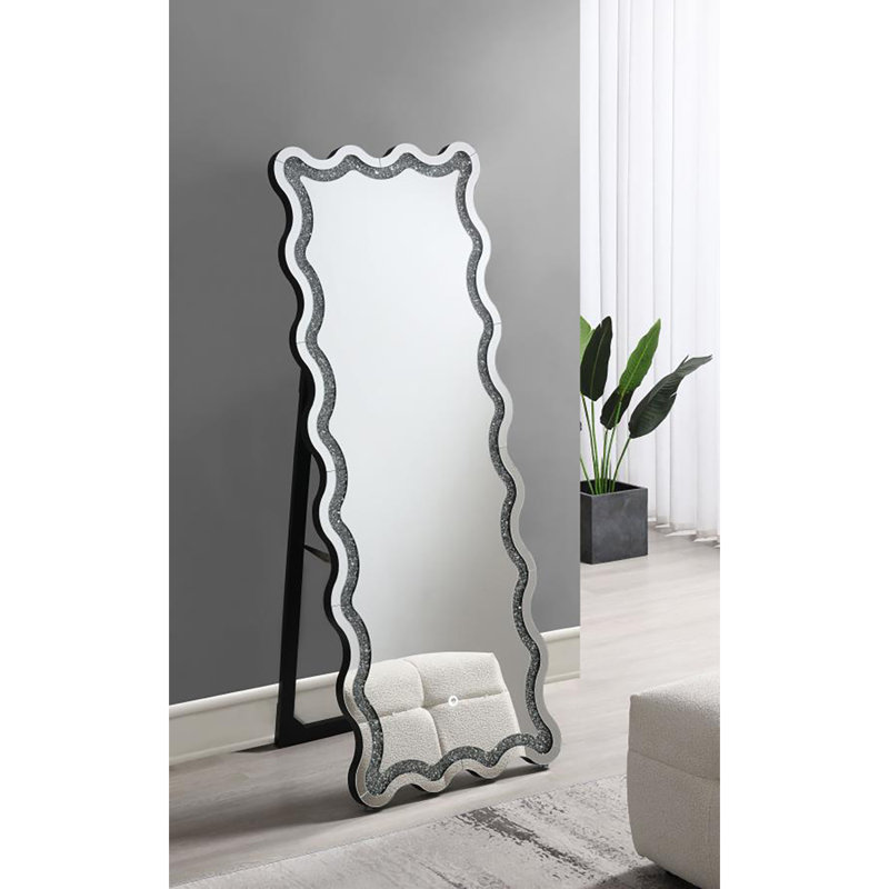 Miroir sur pied Gainen