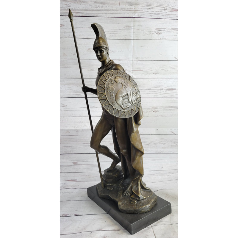 Figurines et sculptures
