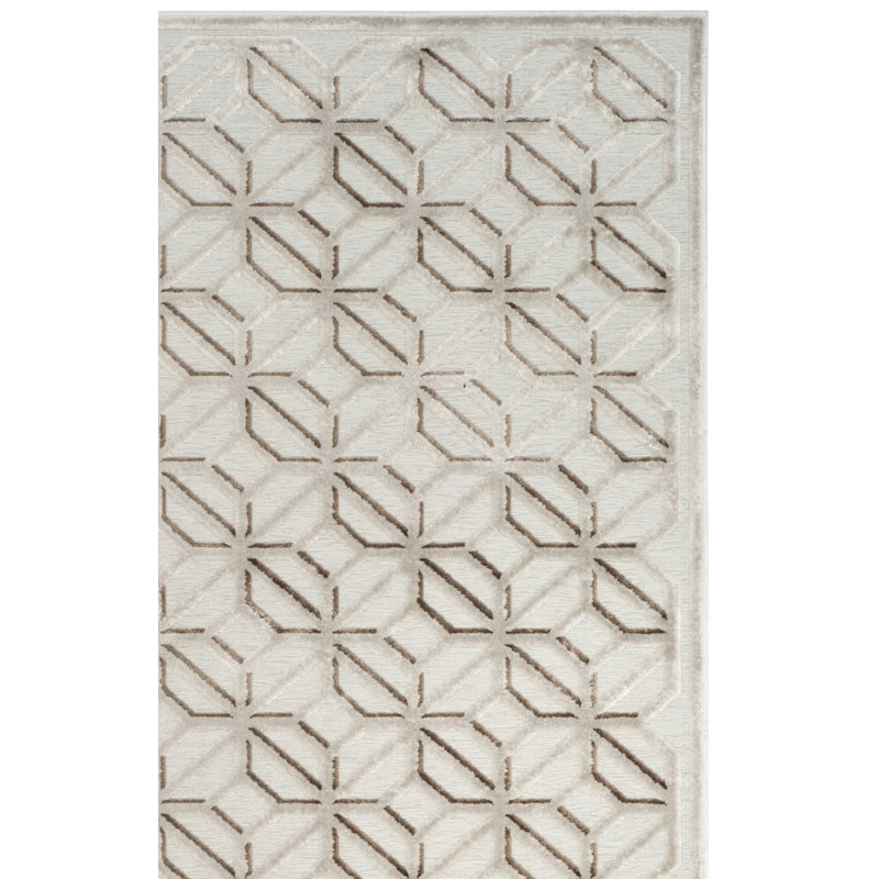 Swatzell 900 Viscose Pile Geometric Rug, Rectangle 4' x 5'7"