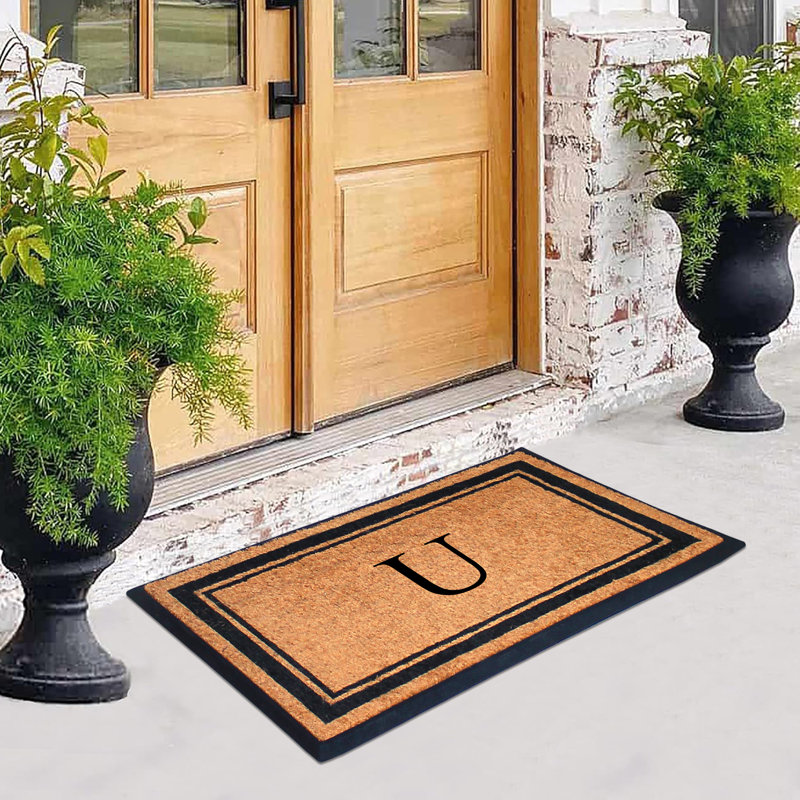 Tapis de porte en fibre de coco monogrammé l 30 po x L 48 po Butters, U