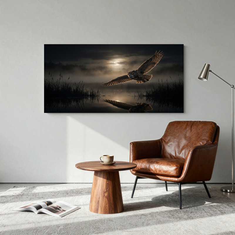 Ensemble de 1 tableau sur toile représentant un hibou en vol, L 32 po x H 16 po, Toile tendue