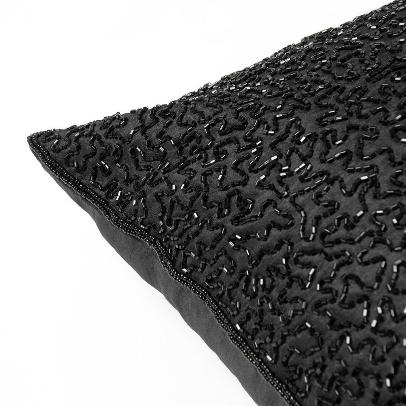 Housse de coussin décoratif perlée à la main, Noir
