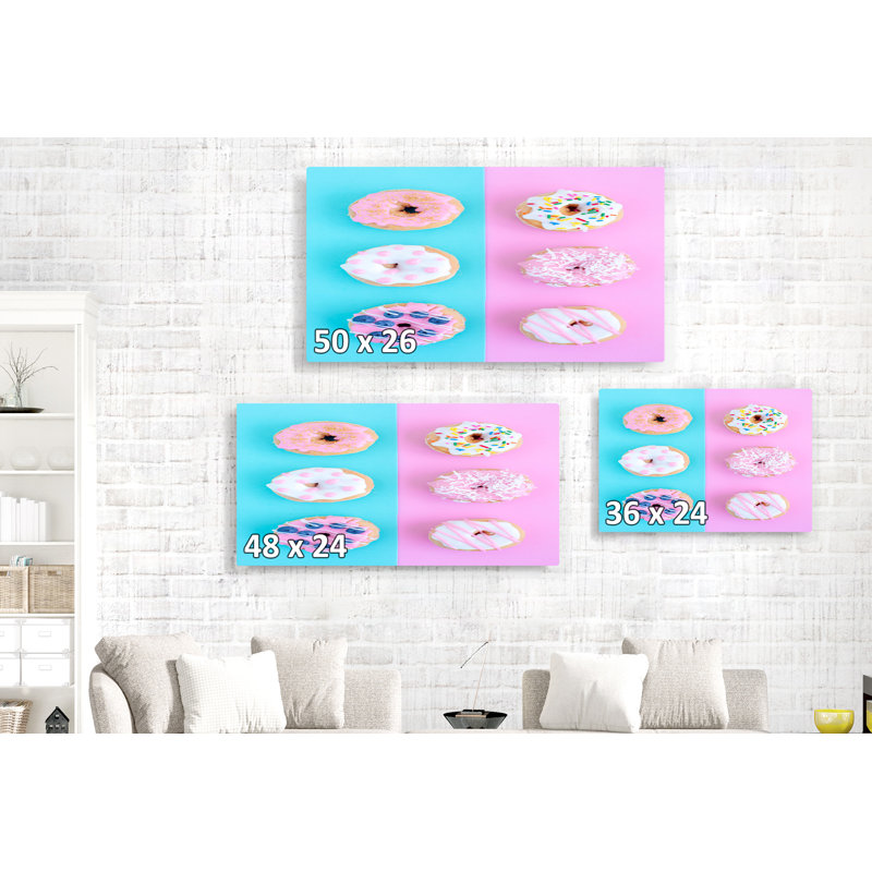 Beignets en pastel, demi-douzaine, bleu, rose, glaçage, H 26 po x l 50 po x P 1,5 po