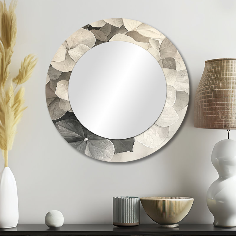 Hortensia rétro en monochrome I - art mural miroir floral - imprimé sur métal, 23 po x 23 po