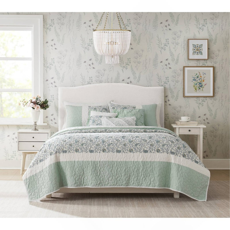 Cotton Percale Reversible Quilt Set With Decorative Pillows, King/Cal King, Farmhouse Style, Green Floral