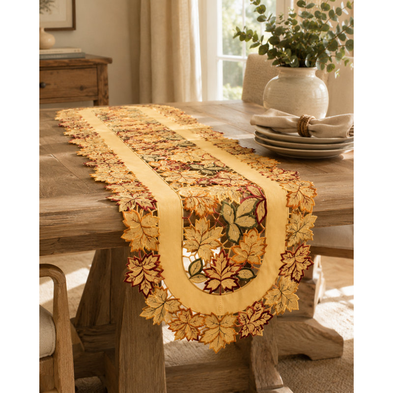 Chemin de table Wendling, L 70 po x l 15 po