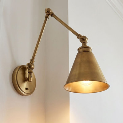 Lampe murale à brancher avec bras pivotant à 1 lumière Beckham