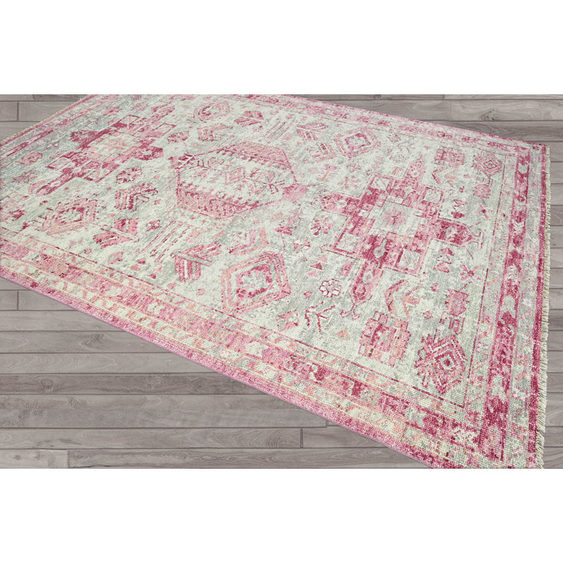 Tapis Mampre, 6'5'' x 9'5''