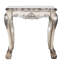 Table de bout carrée en blanc os rétro avec des motifs élégants et une base stable de fabrication complexe