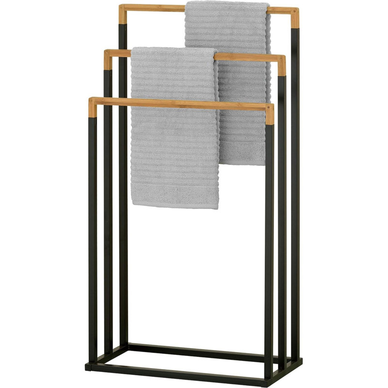 Free Standing Towel 2.8 ft Blanket Rack
