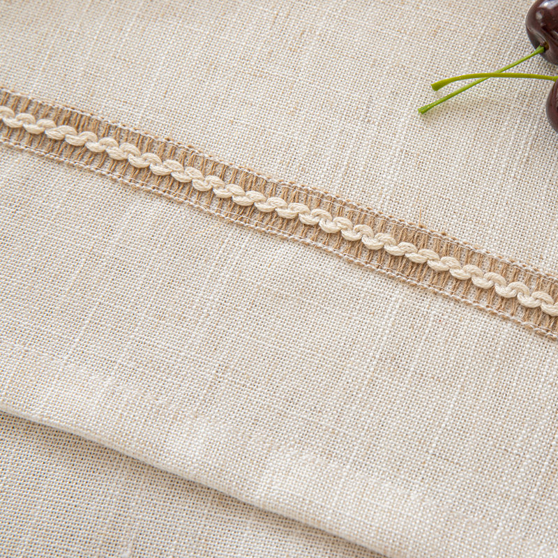 Nappe beige en mélange de lin et de coton, L 86 po x l 55 po
