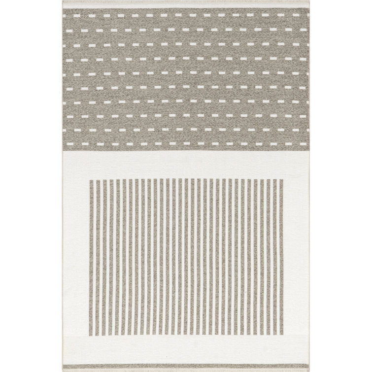 Ofeliya Geometric Reversible Machine Washable Area Rug