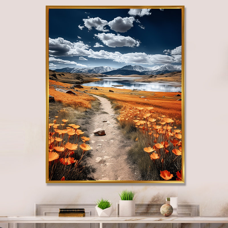 Road In The Wilderness II - impression sur toile florale, H 20 po x l 12 po x P 1 po, Cadre flottant doré