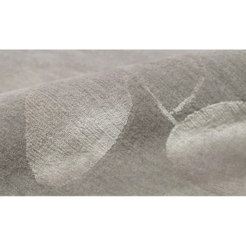 Hand-Knotted High-Quality Gray Area Rug