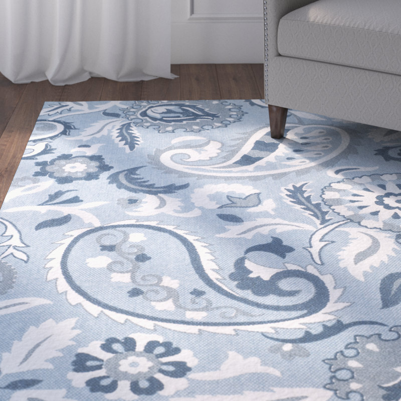 Tapis bleu, 2'3" x 3'9"