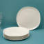Assiette plate en porcelaine de qualité supérieure EARTH - LINEN DOTTS, de forme irrégulière-294682763-294682764