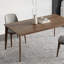 Ensemble de table et chaises de salle à manger moderne en bois massif-109663784