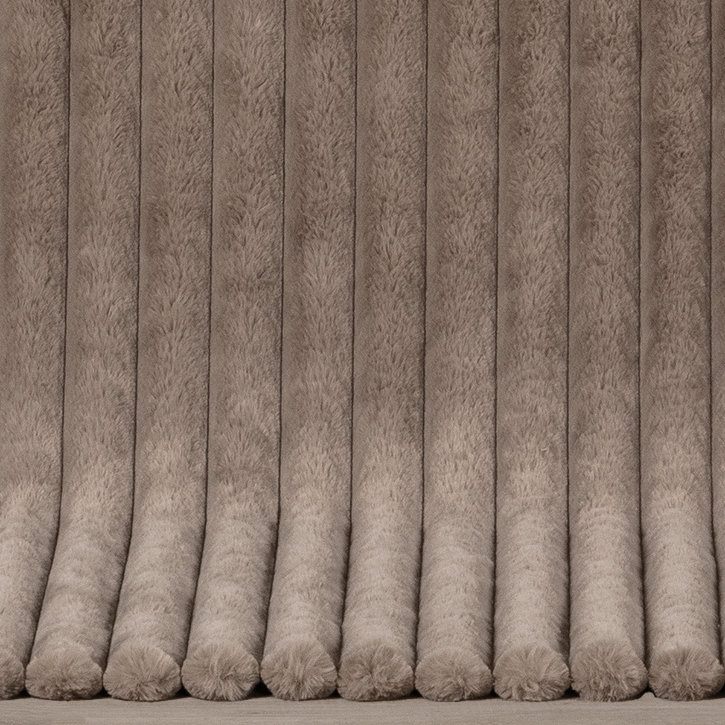 Coussin décoratif en fausse fourrure Siscovers - confort luxueux , Plumes, Carré 20 po, Brun