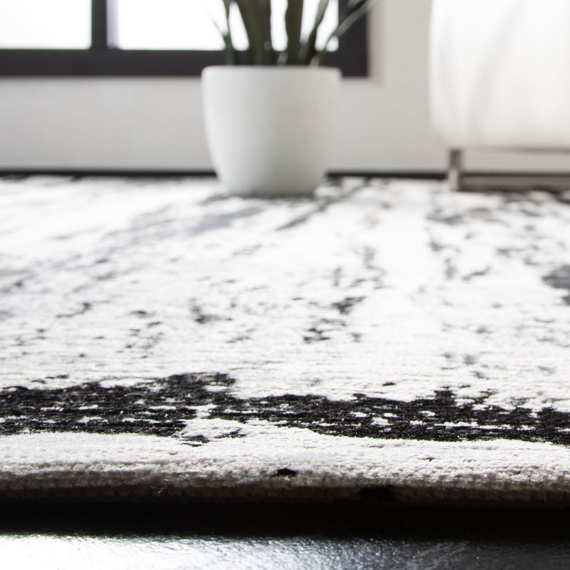 Tapis gris / ivoire à motif abstrait Roanoke, Tapis de couloir 2 pi 3 po x 8 pi