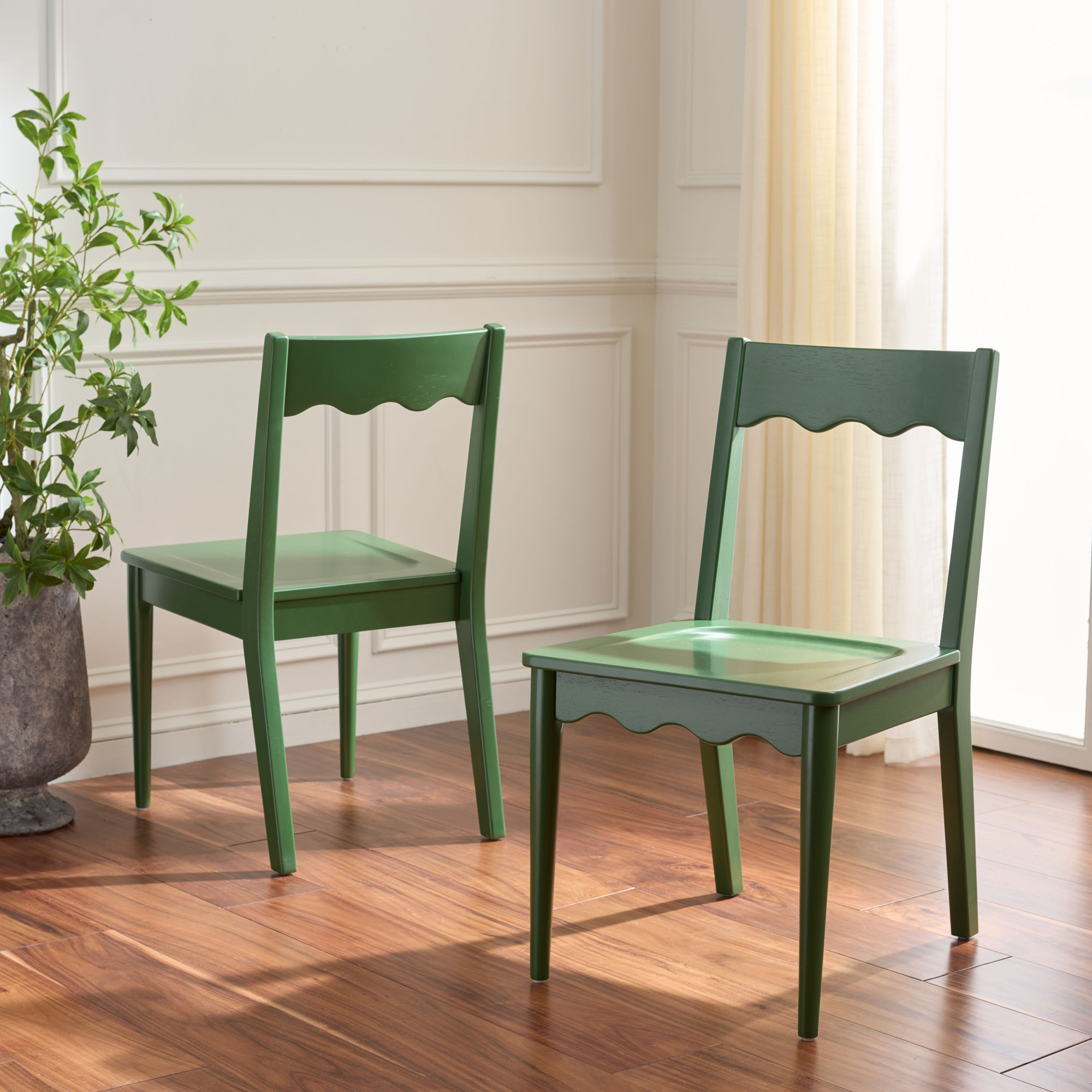Rosetty Scallop Dining Chairs, Green